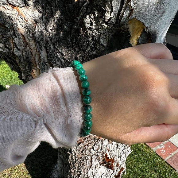 Malachite Small Bead Bracelet - Picture 5 of 5